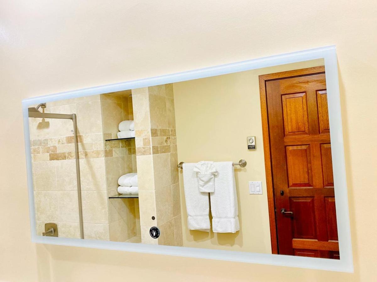 Hamilton Cove-Boho Chic Villa W/Golf Cart...No Pets. Авалон Екстериор снимка